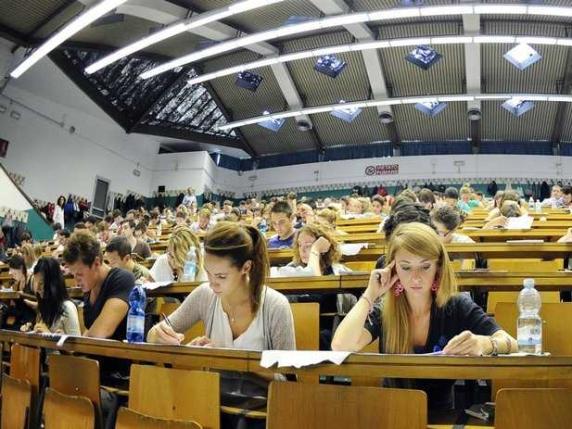 Medicina: 87 % delle nuove matricole si iscrive al primo appello del semestre aperto, previsto per il 10 dicembre