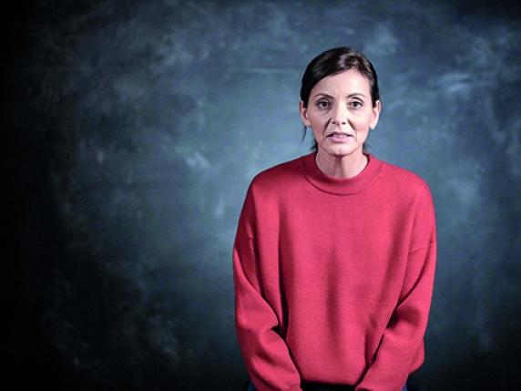 Fernández denuncia sindaco: primo caso di condanna per molestie sul lavoro in Spagna, filmato in Anteo