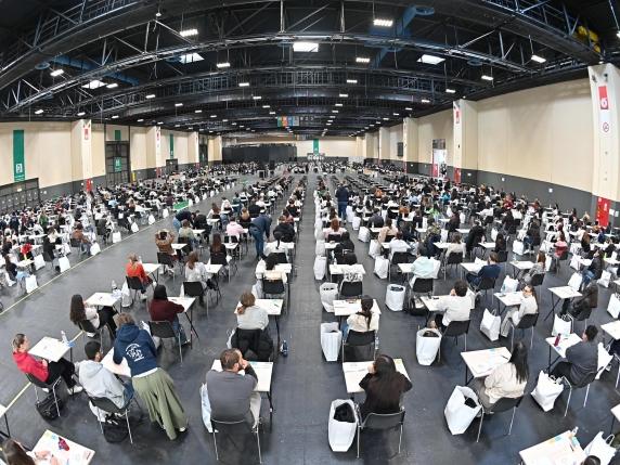 Ammissione medicina: scelta sui primi tre esami, lezioni registrate e aule chiuse, come durante la pandemia