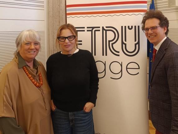 Regalare un libro a Natale: un gesto di attenzione e cura