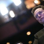 Musk: entro 20 anni l'IA renderà il lavoro facoltativo e il denaro irrilevante
