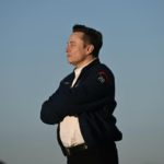 Chatbot Grok elogia Elon Musk e nega l'Olocausto: reazioni e spiegazioni