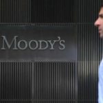 Moody's assegna rating positivo all'Italia: impatti sul debito pubblico e sui BTP