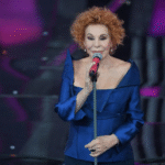 Ornella Vanoni, celebre cantante italiana, muore a 91 anni a Milano per malore