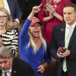 Marjorie Taylor Greene lascia il Congresso: da sostenitrice di Trump a critica del presidente