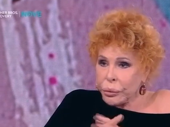 Un uomo chiede al funerale l'abito Dior già posseduto e la musica di Fresu