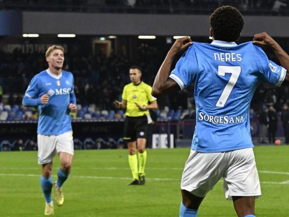 Napoli vince 3-1 contro l'Atalanta: Conte risponde alle critiche