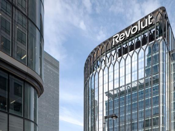 Revolut valutata a 74 miliardi di dollari: nuovi investitori Nvidia e Andreessen Horowitz