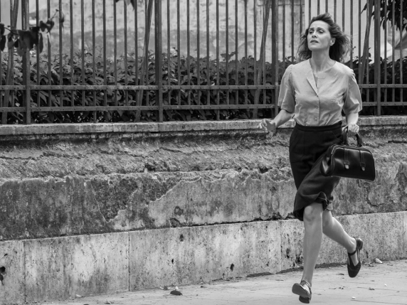 Rai 1 trasmette “C’è ancora domani” per celebrare la Giornata internazionale contro la violenza sulle donne