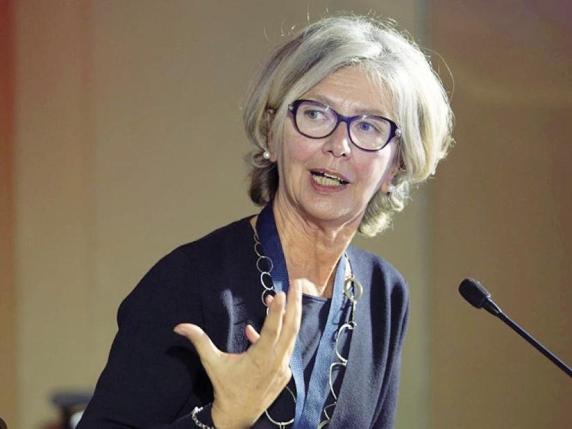 De Luise: la prima donna a presiedere Enasarco, ancora la ragazza che si arrampicava sugli alberi