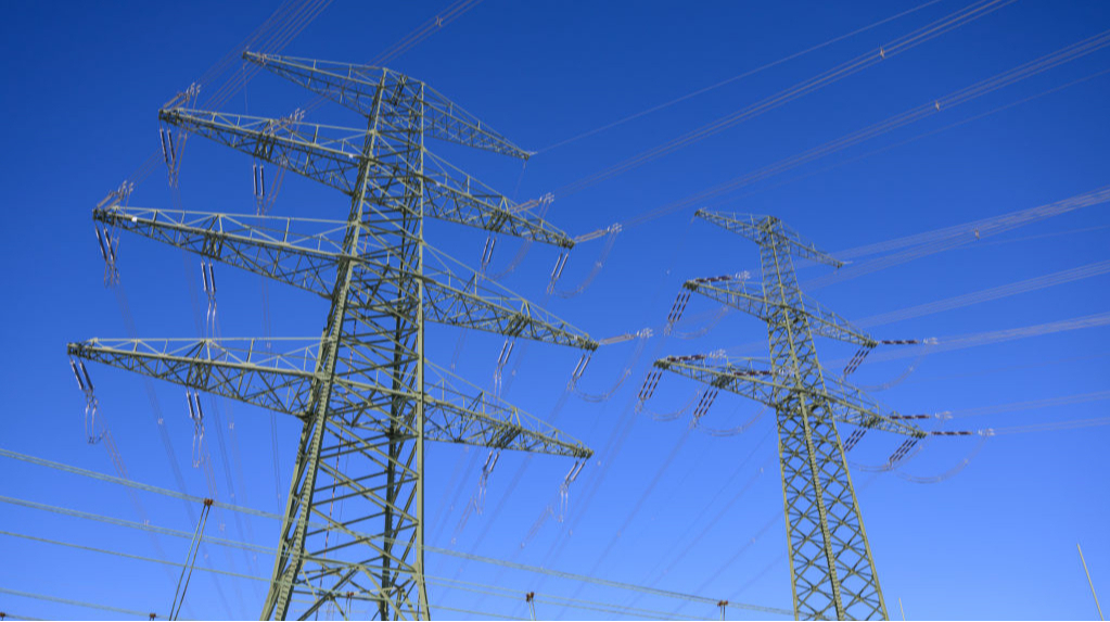 Blackout in Ucraina: tre regioni senza elettricità a causa degli attacchi russi