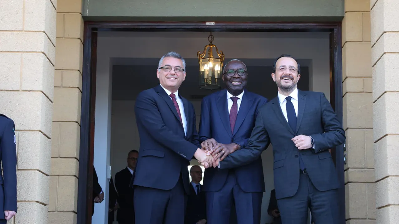 Presidente di Cipro Nord respinge le affermazioni di Hristodulidis sul ritiro delle truppe turche.