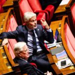 Laurent Wauquiez propone di vietare il velo ai minori