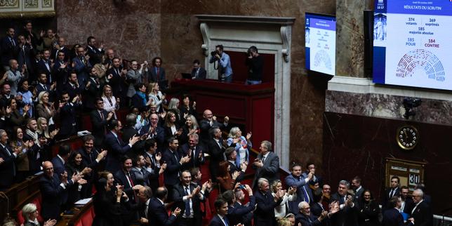 Risoluzione dell&#039;Assemblea nazionale francese sull&#039;accordo migratorio del 1968: l&#039;Algeria considera la questione come &quot;franco-francese&quot;