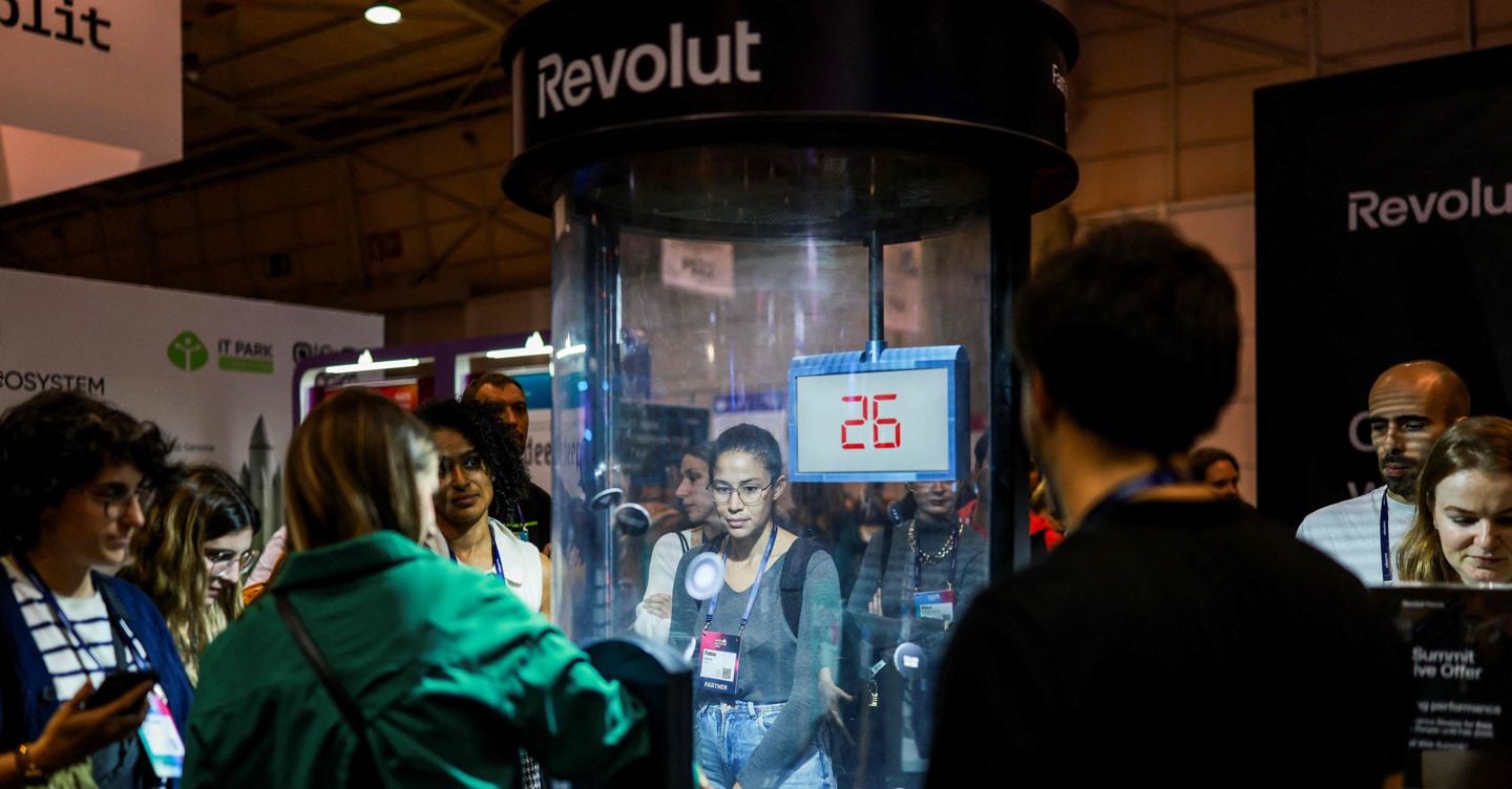 Revolut raggiunge una valutazione di 75 miliardi di dollari dopo nuova operazione di capitale