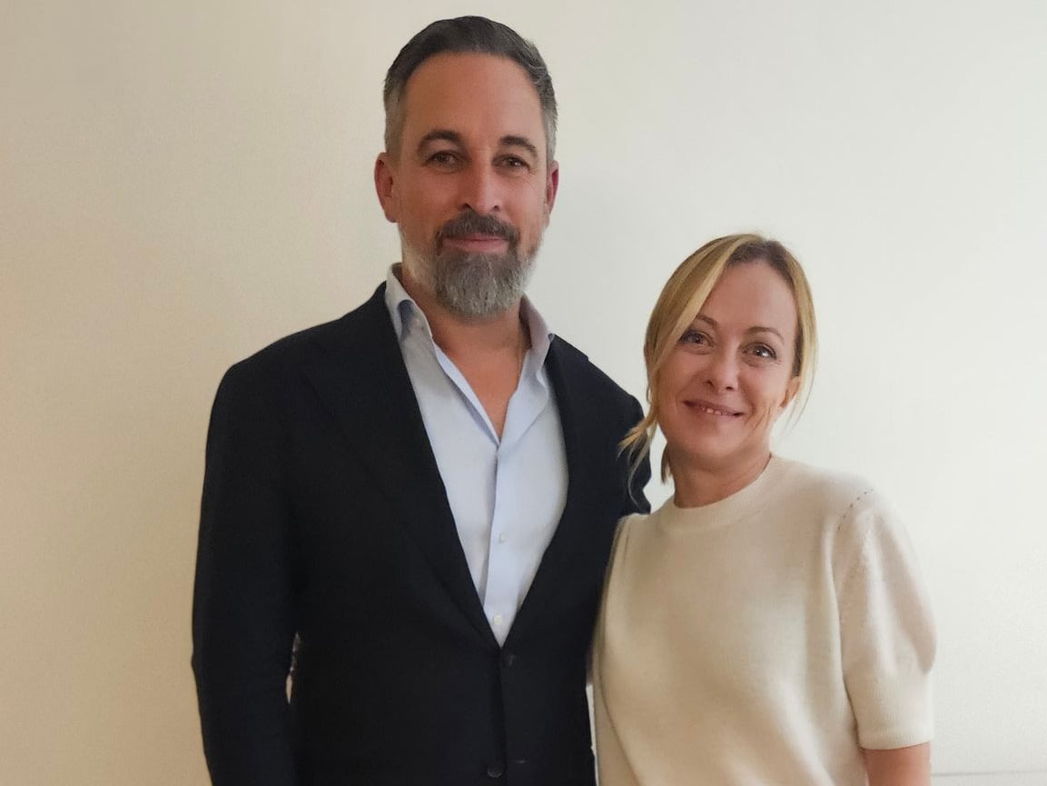 Abascal incontra Meloni a Roma mentre ECR avvicina i dissidenti di Vox