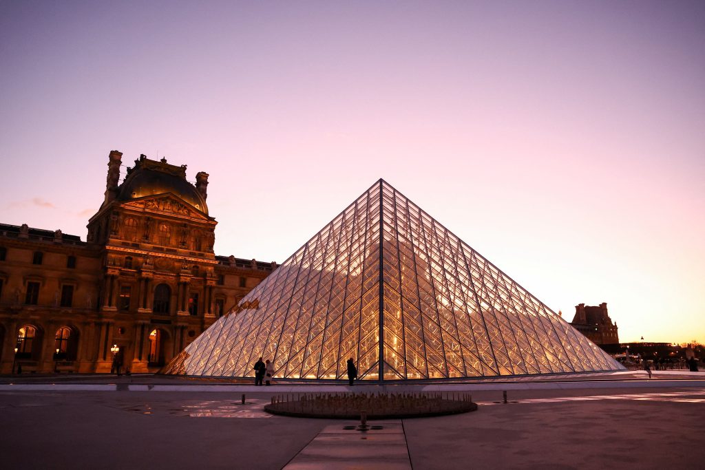 Louvre chiude la Galleria Campana per la fragilità di alcune travi