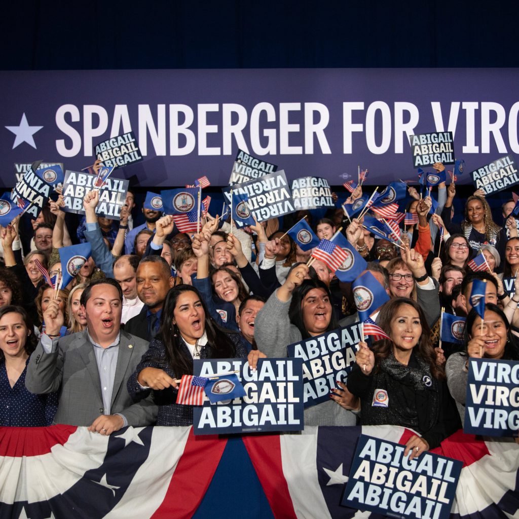 Elezioni negli Stati Uniti: i Democratici Vincono in Virginia e New Jersey, un Segnale di Allarme per il Presidente Trump