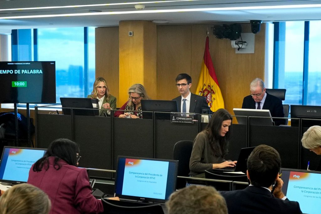 RTVE: il nuovo mandato‑marco avvia una procedura lenta che avrebbe potuto essere accelerata in Congresso