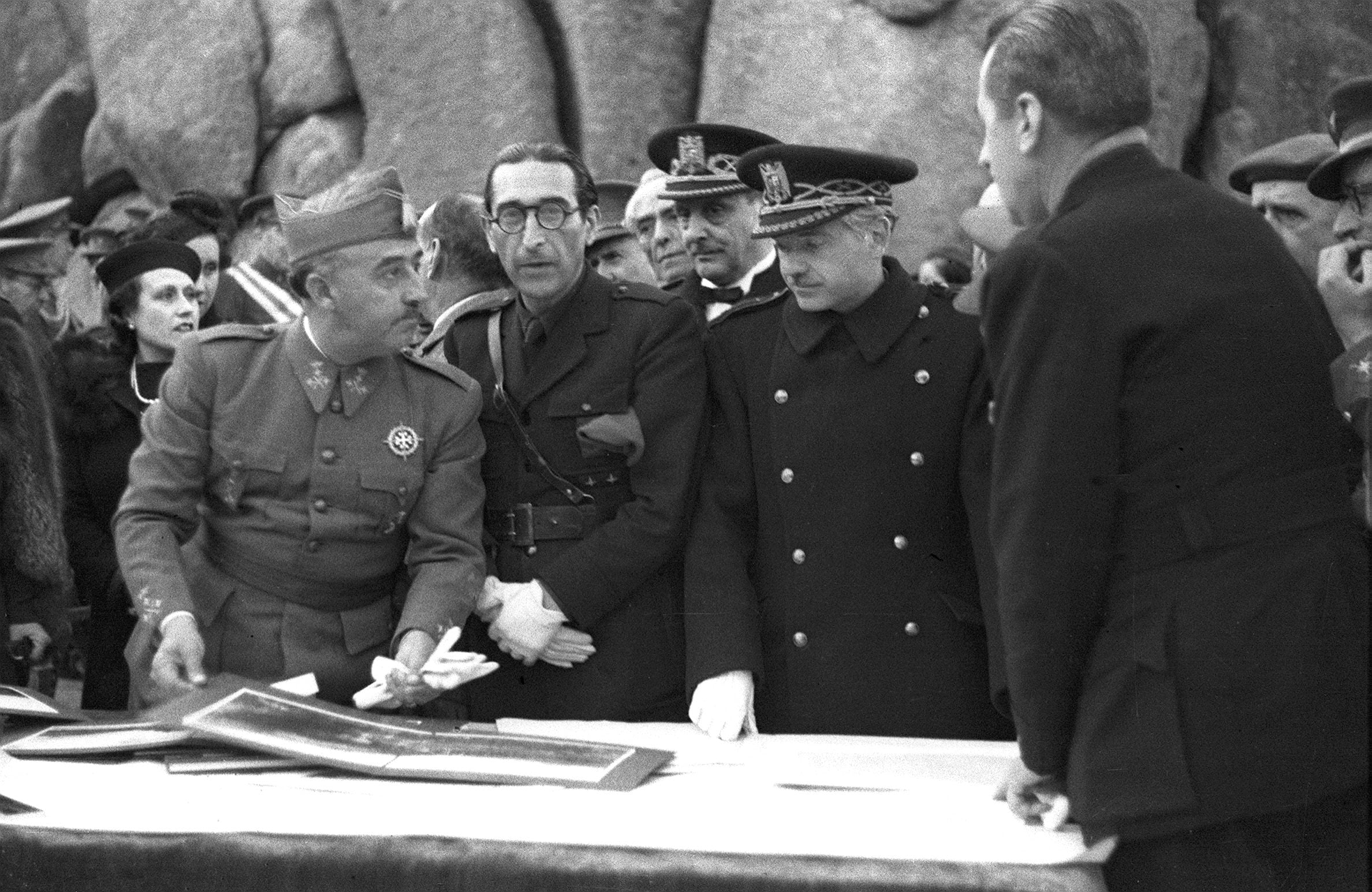 Ministero della Cultura avvia procedimento per sciogliere quattro fondazioni franchiste