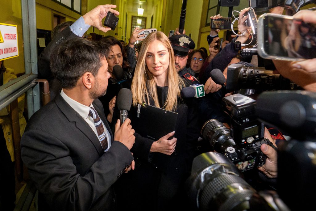 Procura di Milano chiede un anno e otto mesi di reclusione a Chiara Ferragni per frode aggravata.