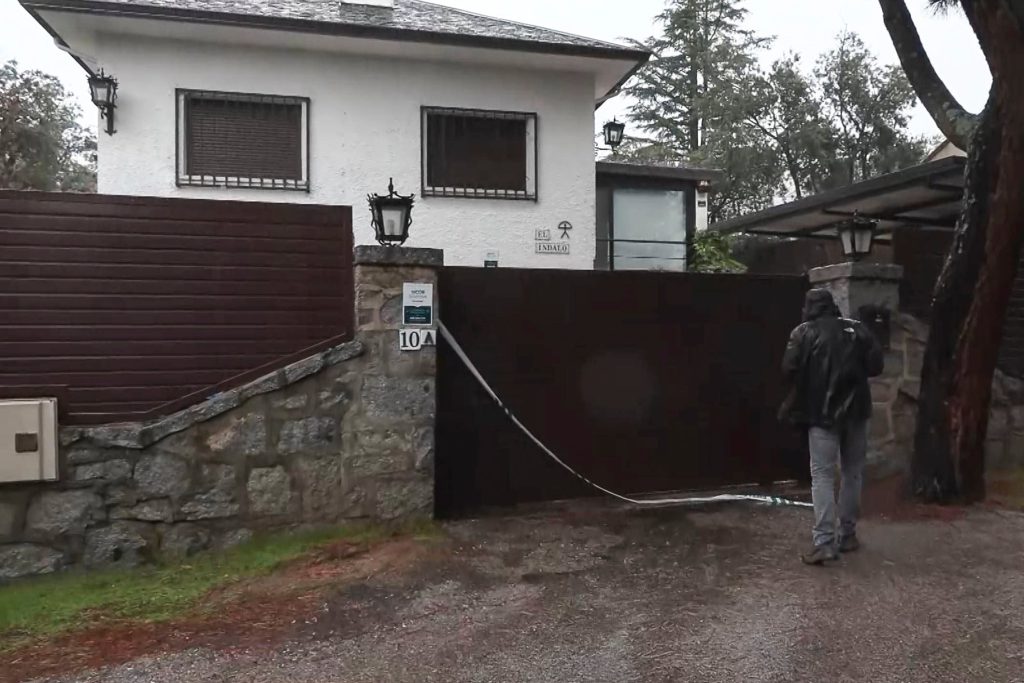 Guardia Civil indaga su omicidio di genere in chalet di Alpedrete, Madrid