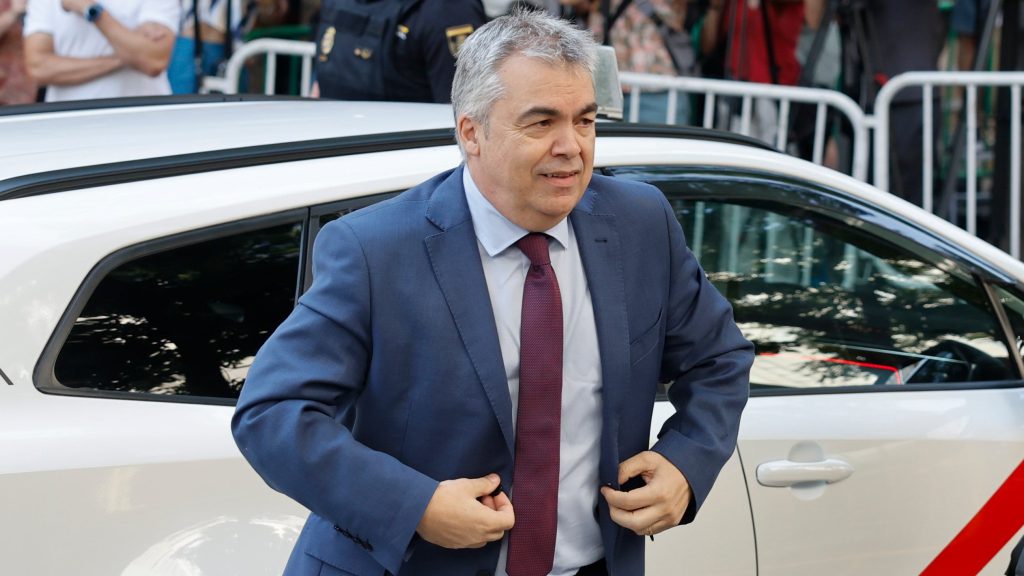 Santos Cerdán: intercettazioni, legami finanziari con Acciona e film sulla rapina