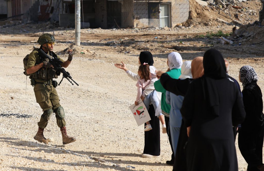 Israele accusato di crimini contro l&#039;umanità per lo spostamento di 32.000 palestinesi in Cisgiordania