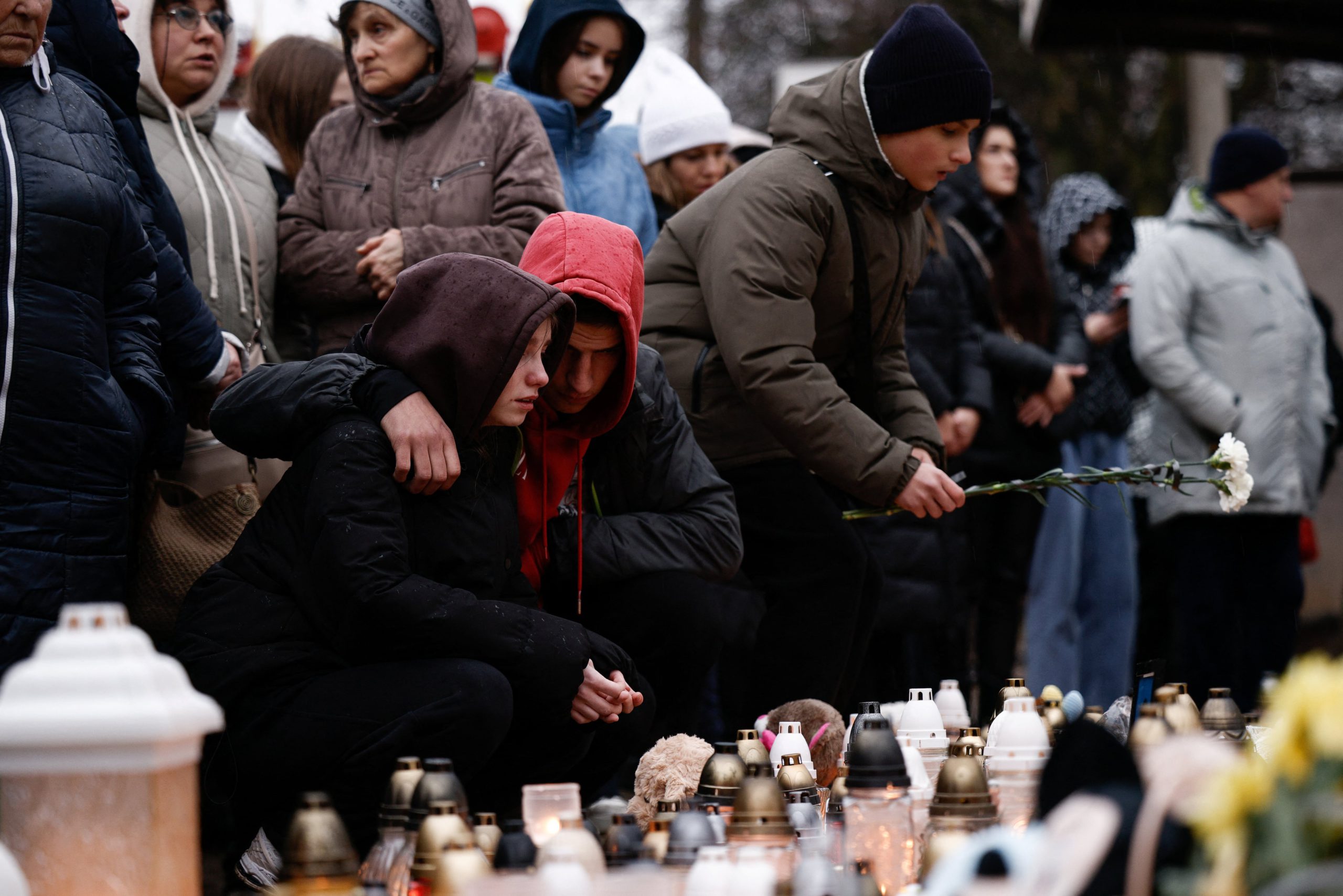 Gli Stati Uniti cedono alle richieste russe superando le linee rosse dell'Ucraina