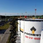 Sanzioni su Rosneft e Lukoil: l'impatto immediato sul mercato petrolifero russo