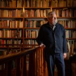 Ese montón de espejos rotos: l'angoscia di un amico di 30 anni