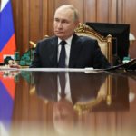 Il Kremlin respinge il piano di pace europeo, preferendo le concessioni di Trump.