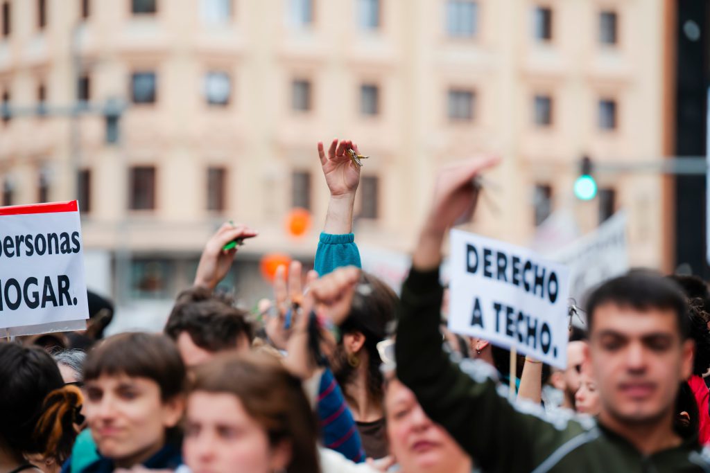 Legge sugli affitti di stagione avanza senza Junts