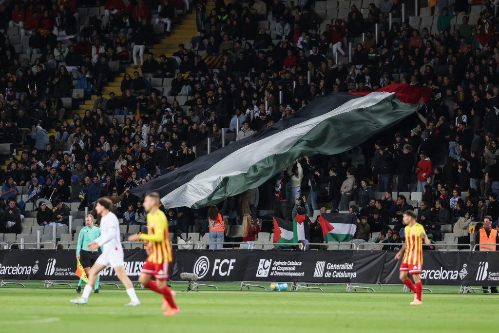 Calcio a Barcellona: la Catalogna sfida la Palestina in un amichevole di solidarietà