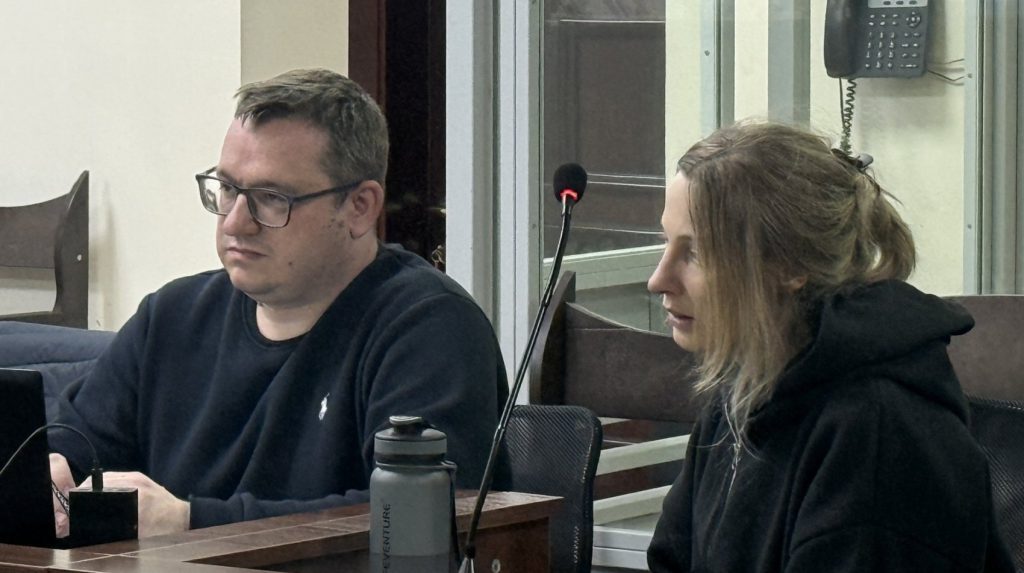 Corte Anticorruzione arresta impiegata coinvolta in riciclaggio di fondi illeciti con possibilità di cauzione di 284mila dollari