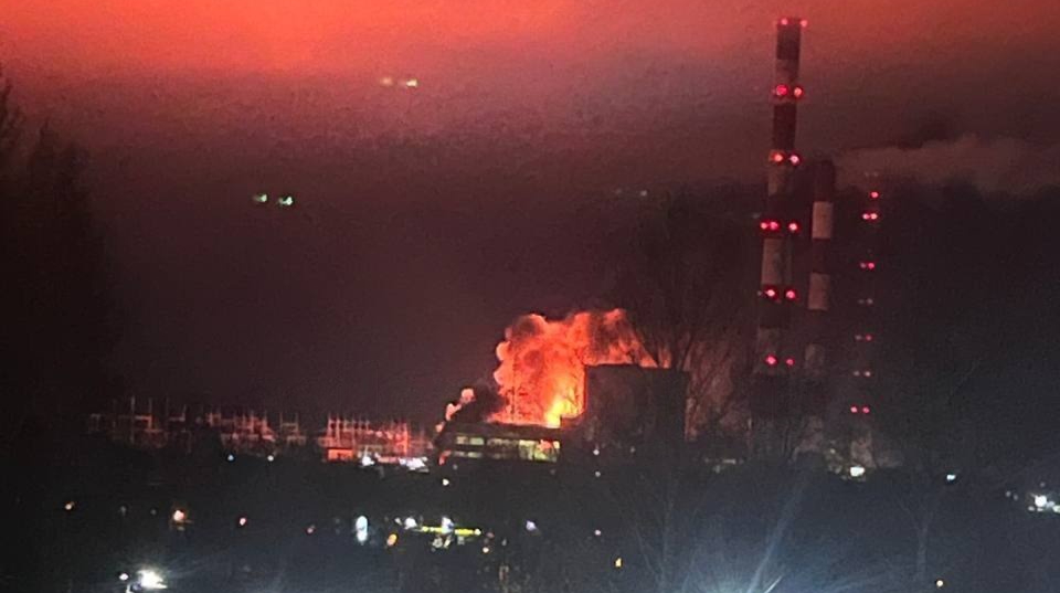 Attacco di droni alla centrale elettrica di Kostroma in Russia: conseguenze e impatto sulla fornitura di elettricità