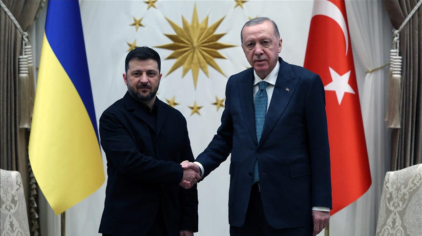 Erdoğan e Zelenskyy si incontrano ad Ankara per discutere cooperazione e pace in Ucraina