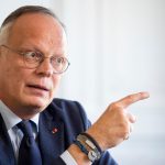 Proposta di Édouard Philippe per un Accordo Fiscale a Favore delle Imprese: Analisi e Possibili Conseguenze per la Francia