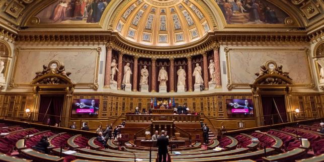 Commissione del Senato propone di ripristinare la riforma pensionistica e congelare le prestazioni sociali nel 2026