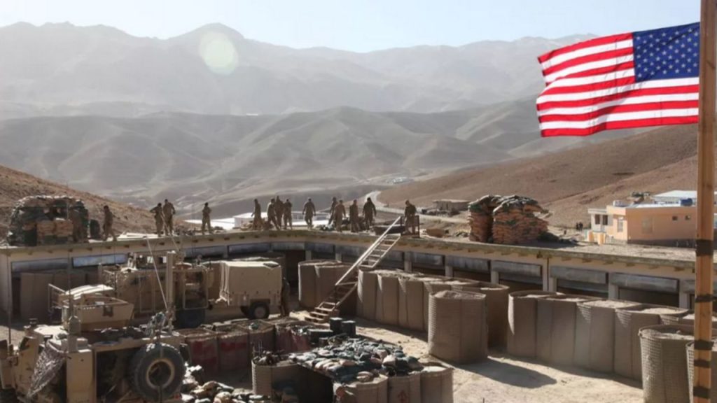 Piano di Costruzione di una Grande Base Militare a Gaza: Implicazioni e Speranze per la Regione