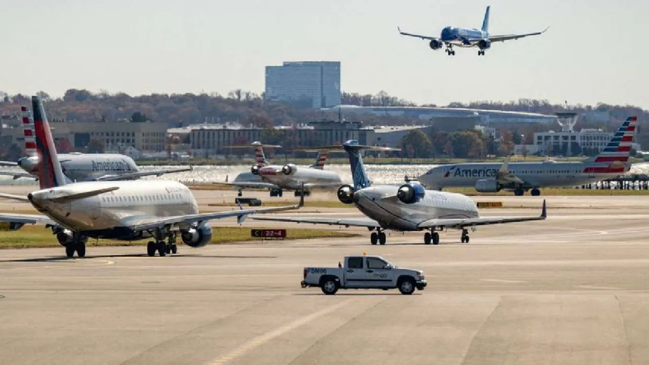 USA avverte: sei compagnie aeree annullano voli verso Venezuela per rischio potenziale