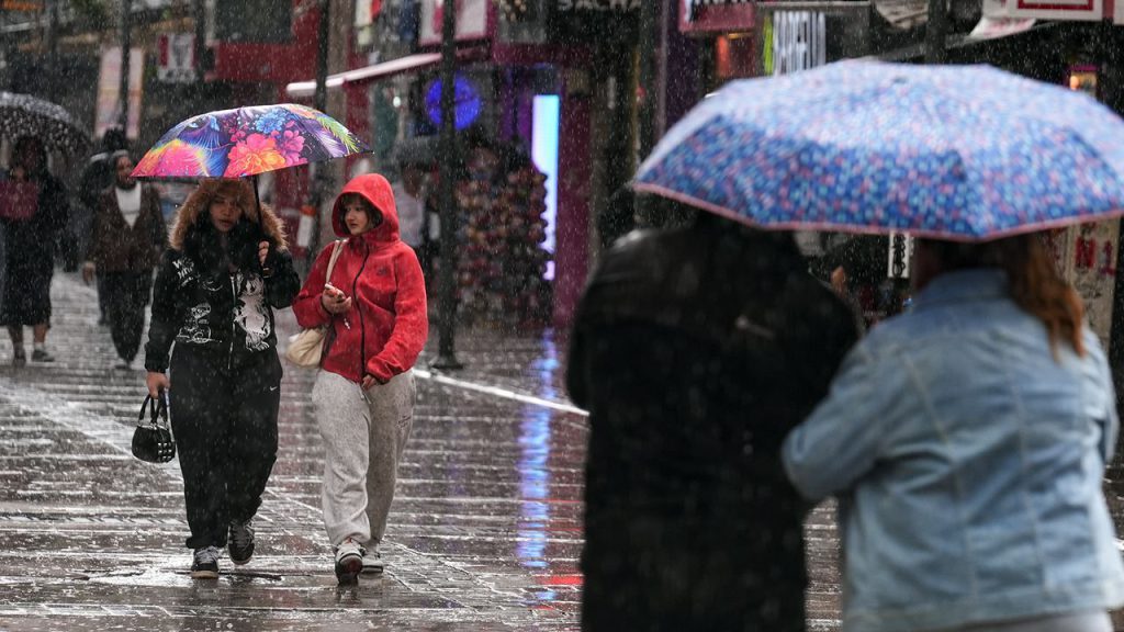 Pioggia Forte in Arrivo a Istanbul: Previsioni e Precauzioni per la Sicurezza Pubblica