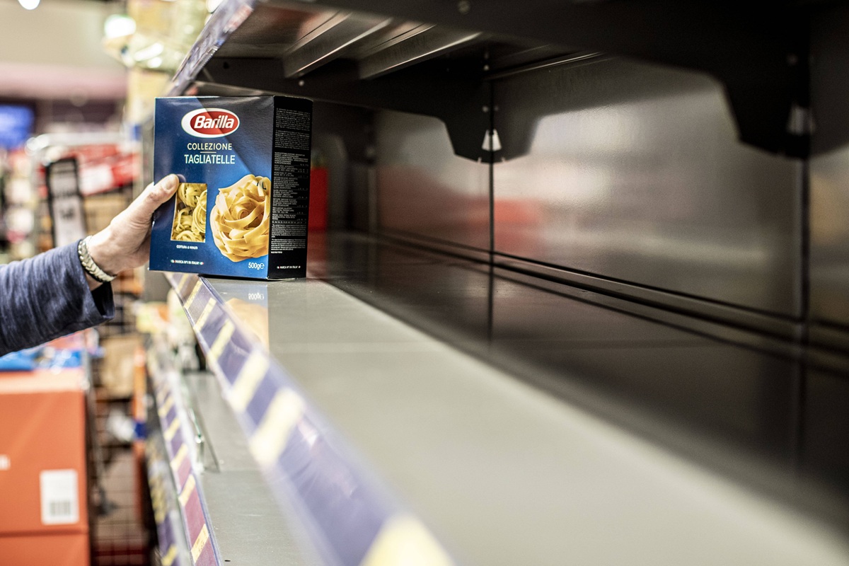 Nevicate forti: i supermercati di Aldi e Edeka avvertiti di carenze e acquisti di panico