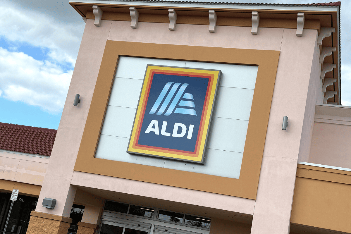 Aldi avvisa clienti: prodotto potenzialmente contaminato da schegge di vetro