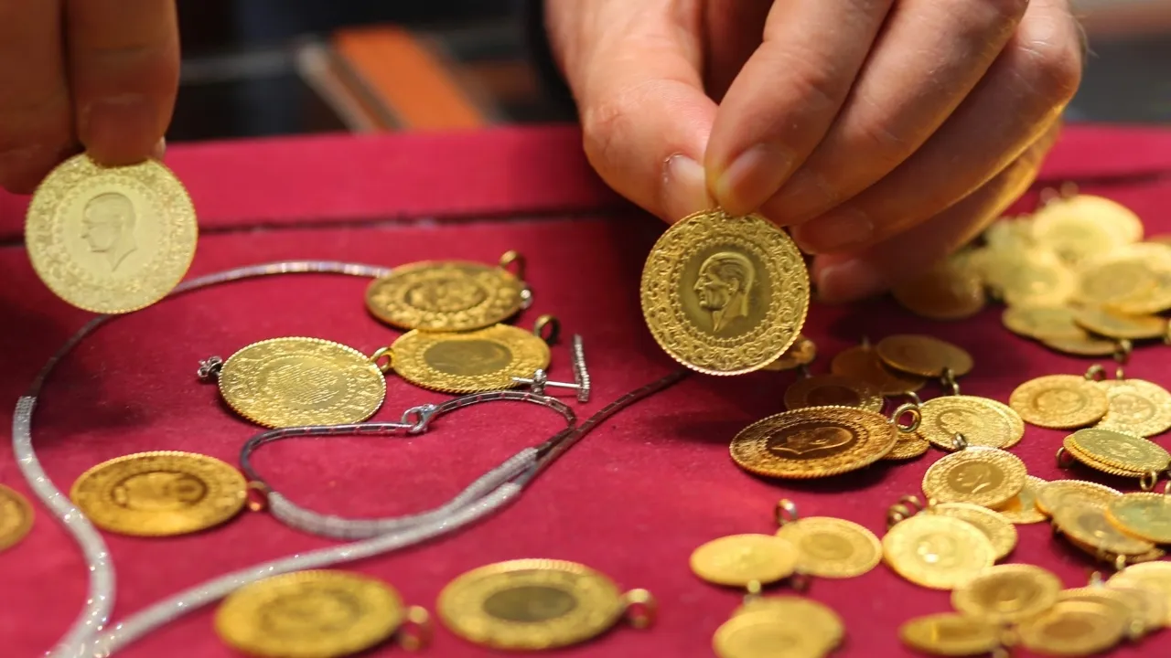 Prezzo dell'oro al 24 novembre 2025: possibile calo con l'accordo di pace Russia‑Ucraina