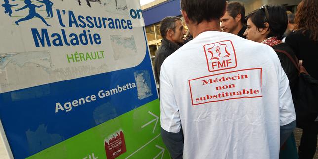 Medici contro la sovratassazione: la disputa sui superamenti di onorari nella Sécurité sociale francese