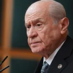 Devlet Bahçeli celebra la Giornata degli Insegnanti: riconoscimento e gratitudine per gli educatori