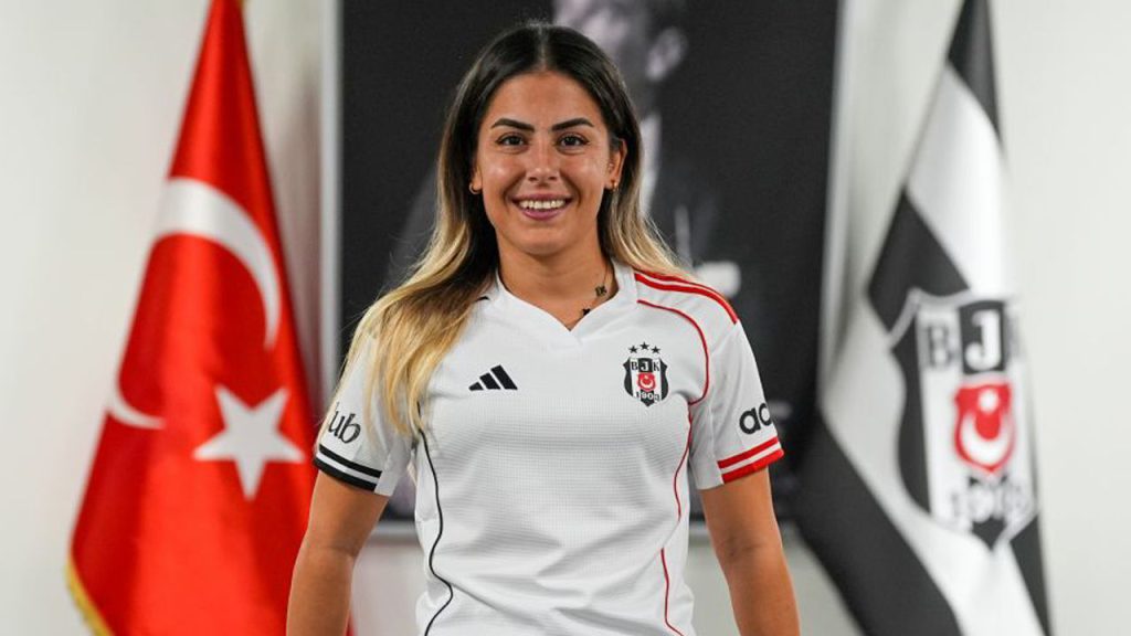 Beşiktaş transferi açıkladı: Sevgi Çınar imzayı attı