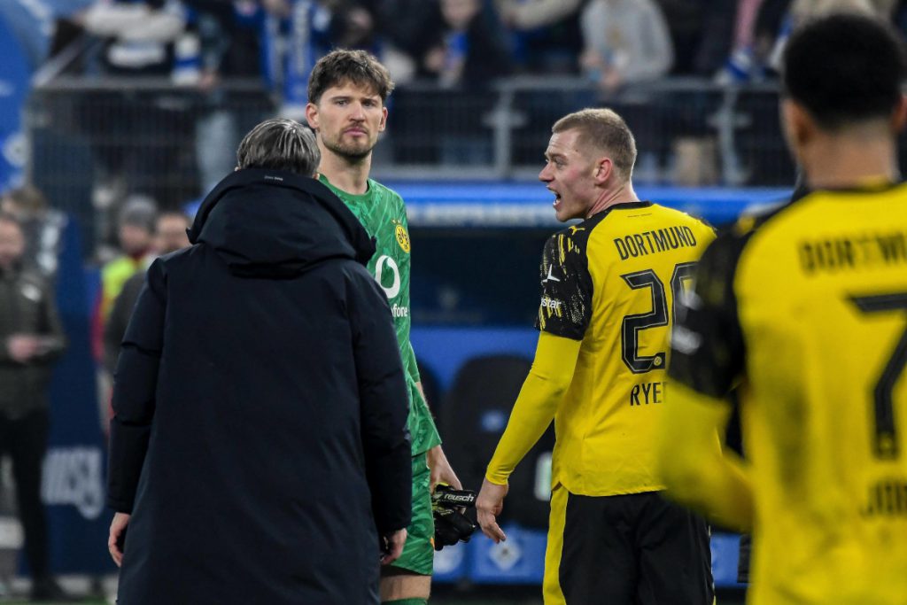 Tensione al Borussia Dortmund dopo la Sconfitta ad Amburgo