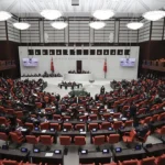 CHP raggiunge 139 seggi grazie a quattro nuove adesioni di deputati indipendenti